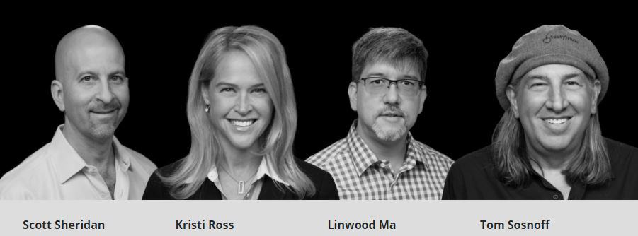 Tastytrade Erfahrungen - Optionen und Futures (2026) Schwarz-Weiß-Porträt der Gründer von Tastytrade: Scott Sheridan, Kristi Ross, Linwood Ma und Tom Sosnoff. Alle vier Personen lächeln, Tom Sosnoff trägt eine Mütze mit dem Tastytrade-Logo.