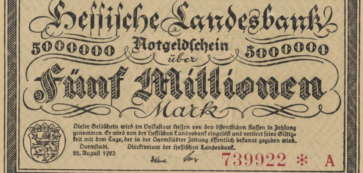 Euro, US-Dollar und Co.: Was ist Fiatgeld? (2026) Das Bild zeigt eine Fünf Millionen Mark-Banknote aus Zeiten der Weimarer Republik.